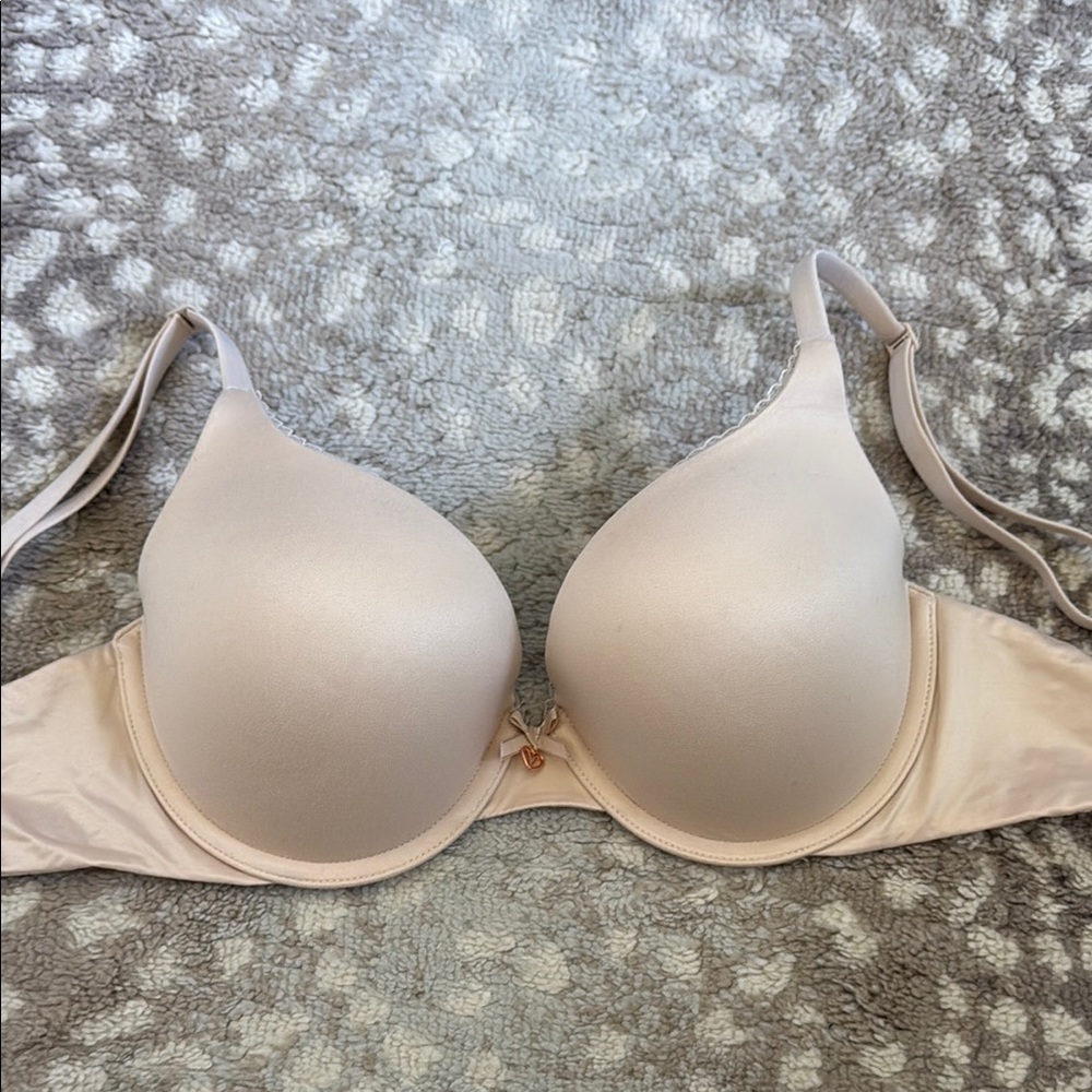 30DD VS Bra